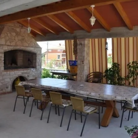 Apartment Fuer 4 Personen Ca 45 M In Buzinija, Adriakueste Kroatien Westkueste Von Istrien